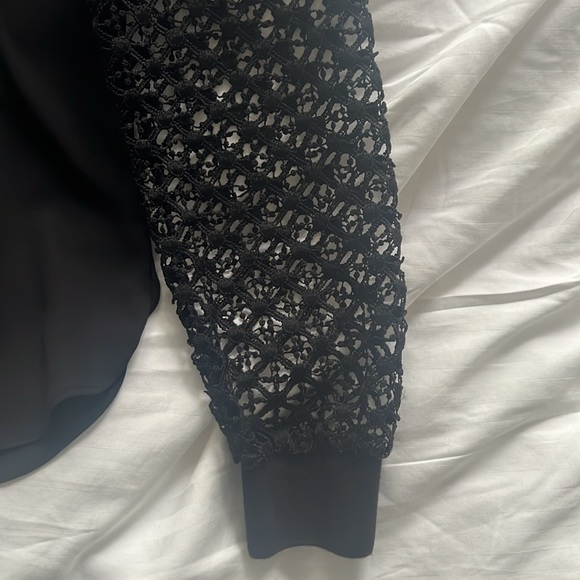 LOFT Black top with with arm detailing - Picture 4 of 8